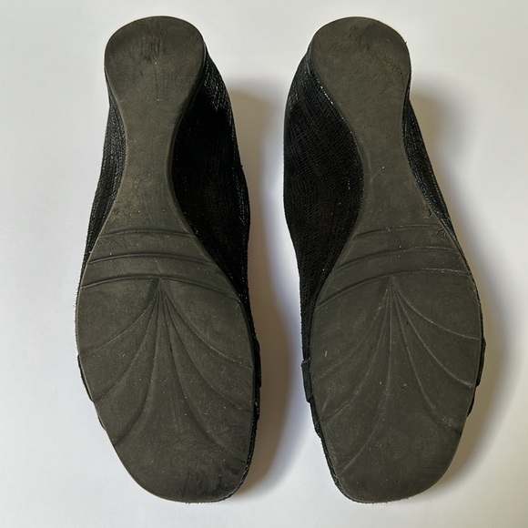 Pas de rouge Black 37.5 suede leather pumps - Picture 8 of 16